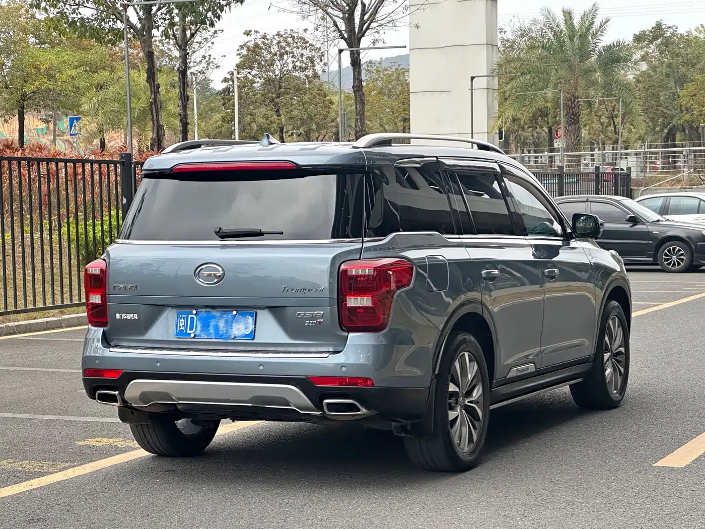 GAC Trumpchi Trumpchi GS8 2017 320T 2WD Luxury Smart Connect (7-seater) фото 6