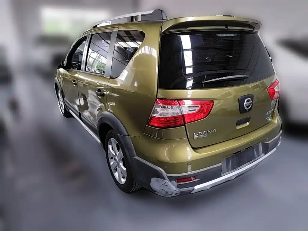 Nissan Livina 2014 2013 Sporty 1.6XV CVT Luxury