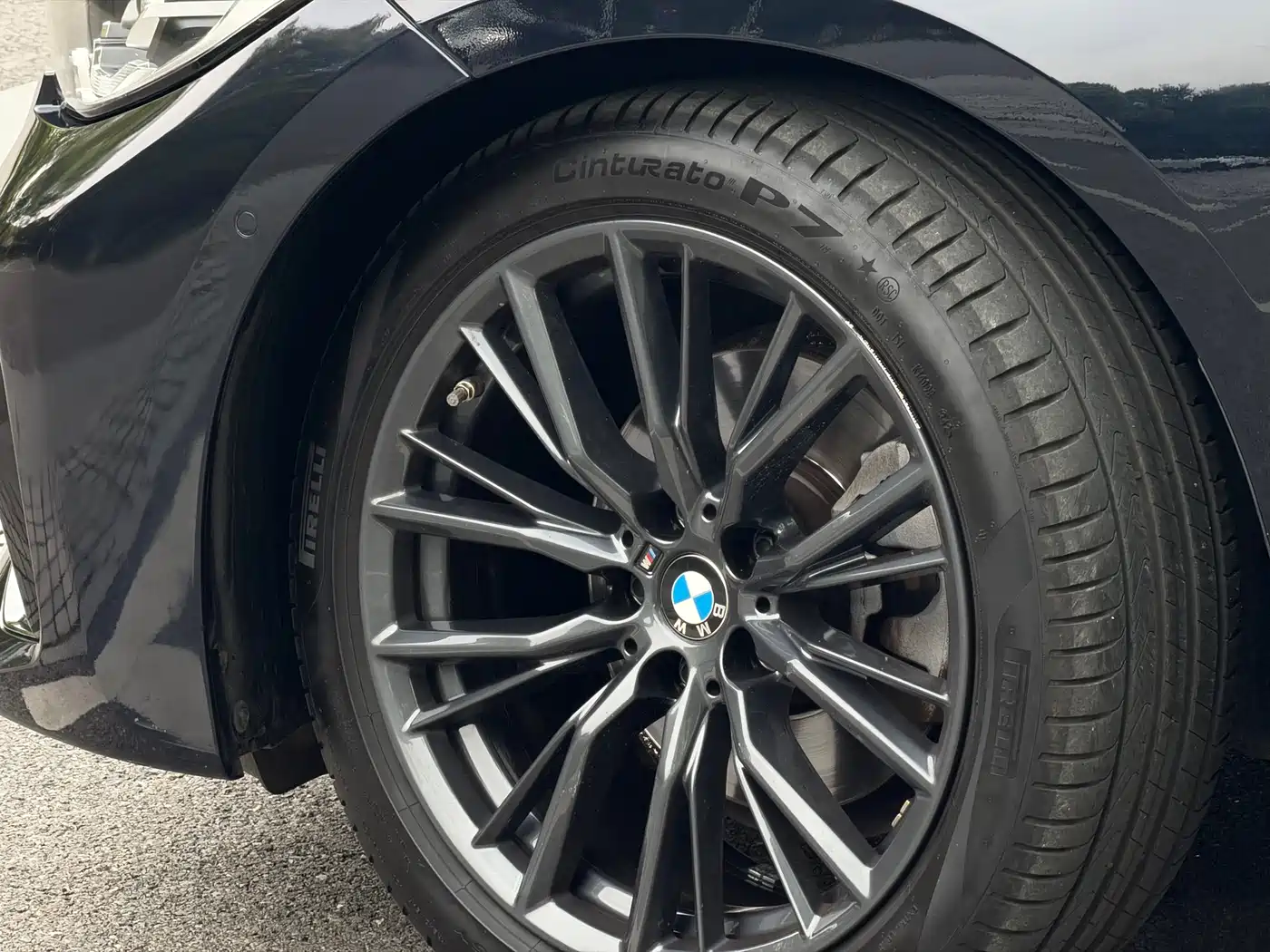 BMW 3-SERIES