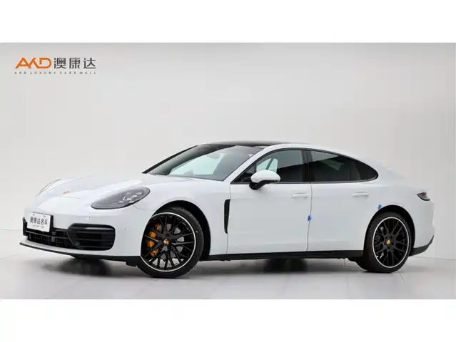 Porsche Panamera 2023