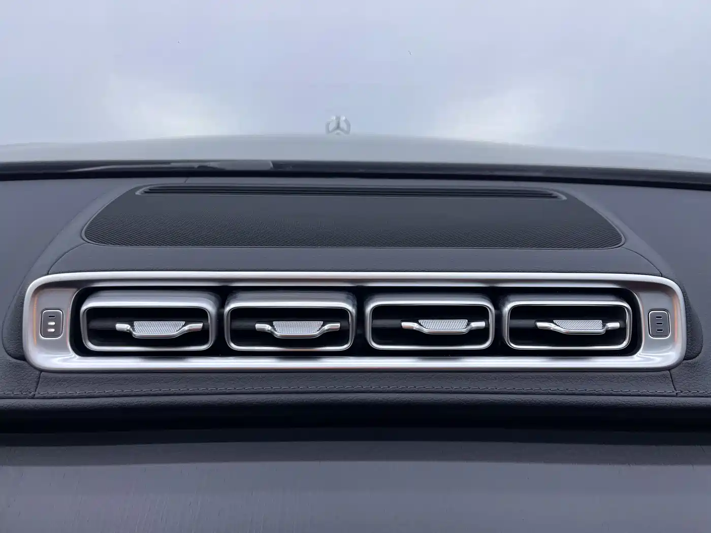 Mercedes-Benz S-Class 2024 S 400 L Business Edition фото 10