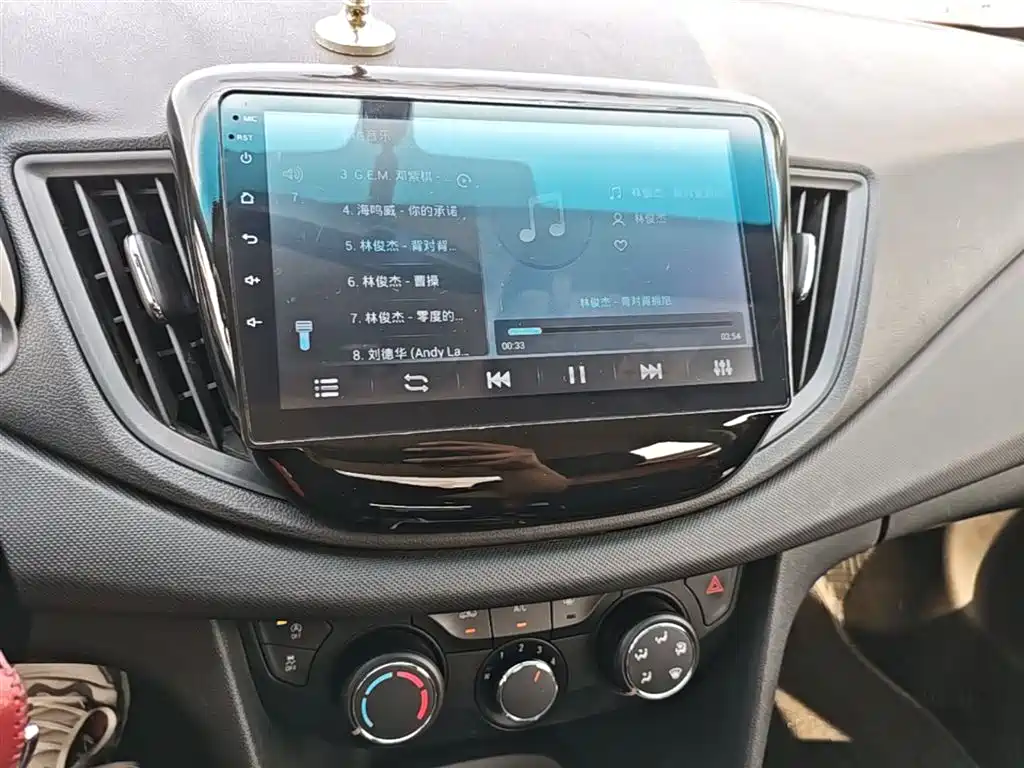 Chevrolet Cavalier 2016 1.5L Automatic Enjoyment Edition фото 13