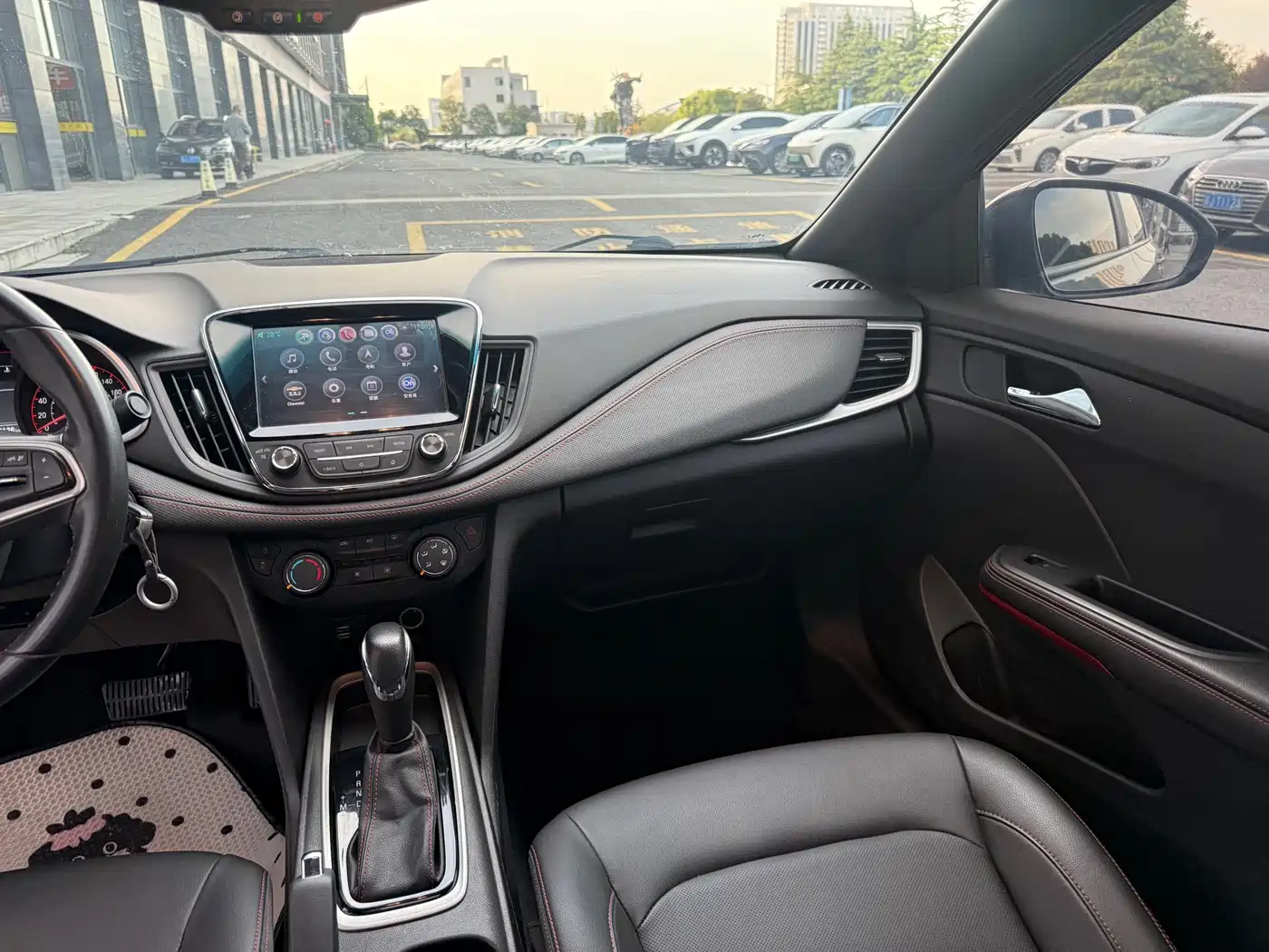 Chevrolet Monza 2019 RS 330T Auto Smooth Edition China VI фото 8
