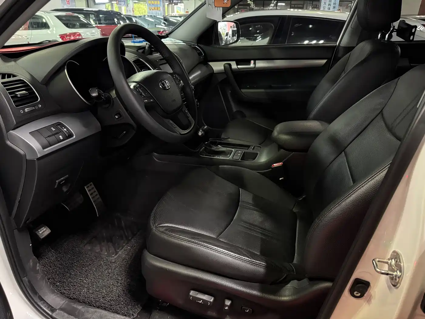 Kia Sorento 2016 Sorento L 2.2T Diesel 4WD Flagship 5-Seater China V фото 3