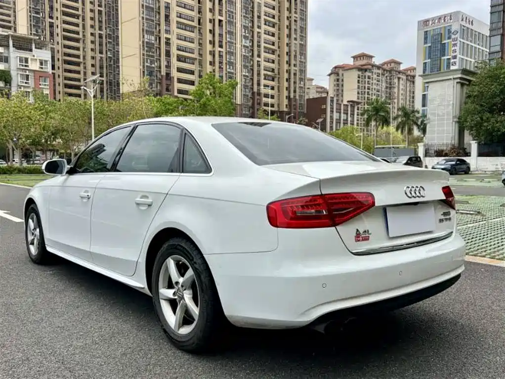 Audi A4L 2015 35 TFSI Auto Standard фото 7