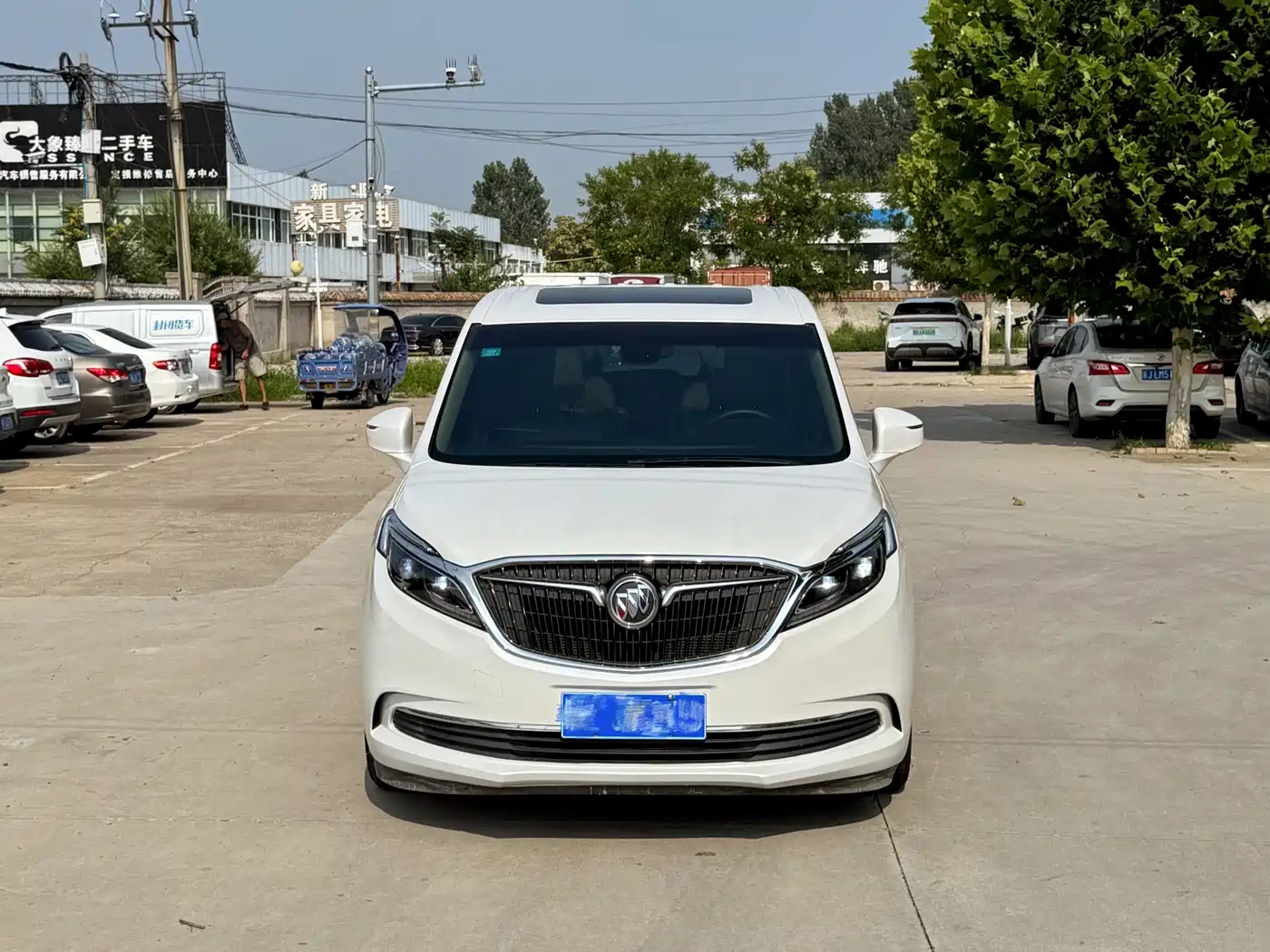 Buick GL8 2018 ES 28T Luxury Type China VI фото 2