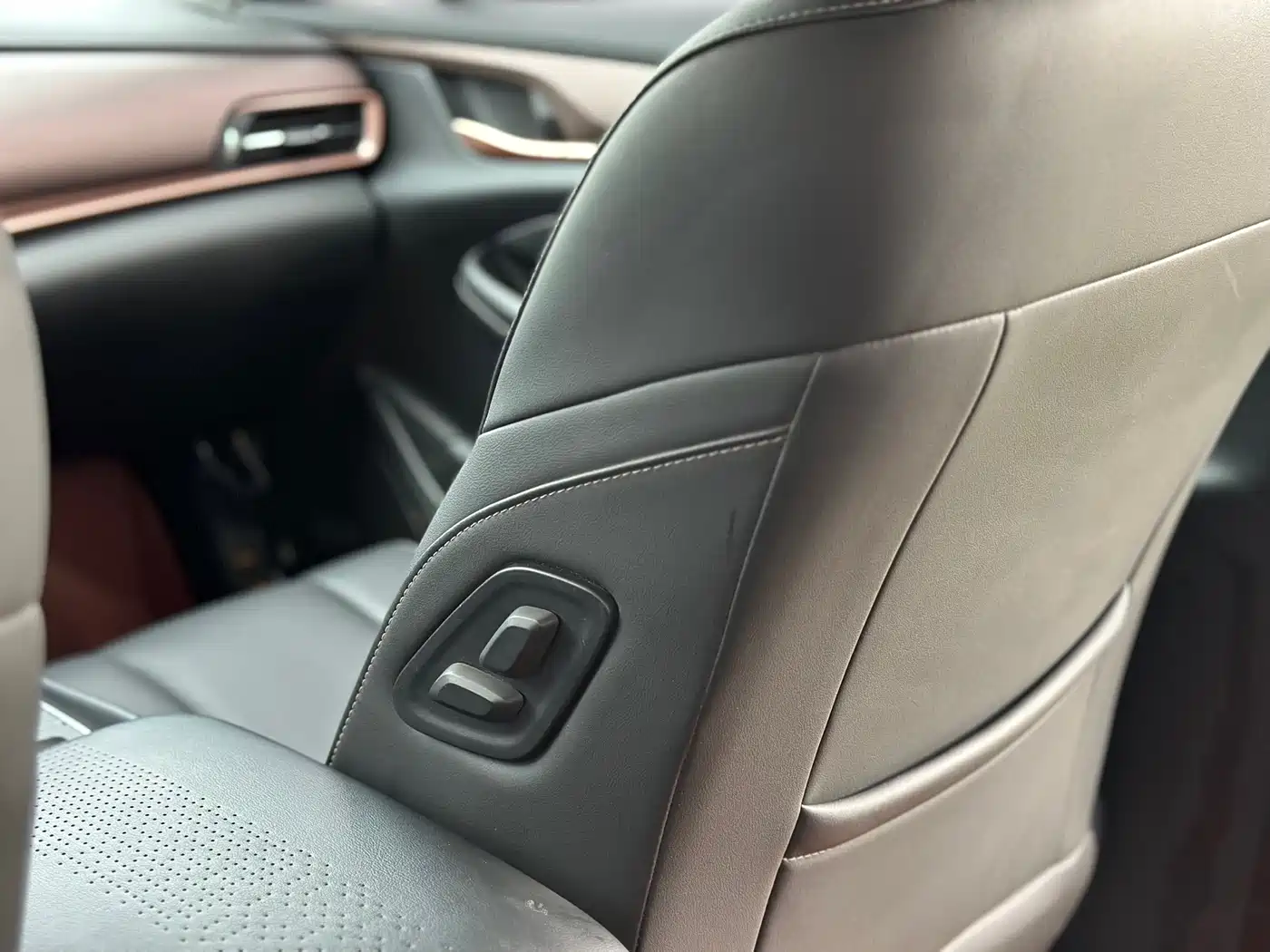 GAC Trumpchi Trumpchi GA6 2019 270T Automatic Premium Edition фото 25