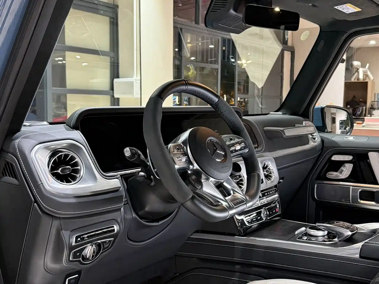 Mercedes-Benz G-Class AMG 2023 AMG G 63 фото 11