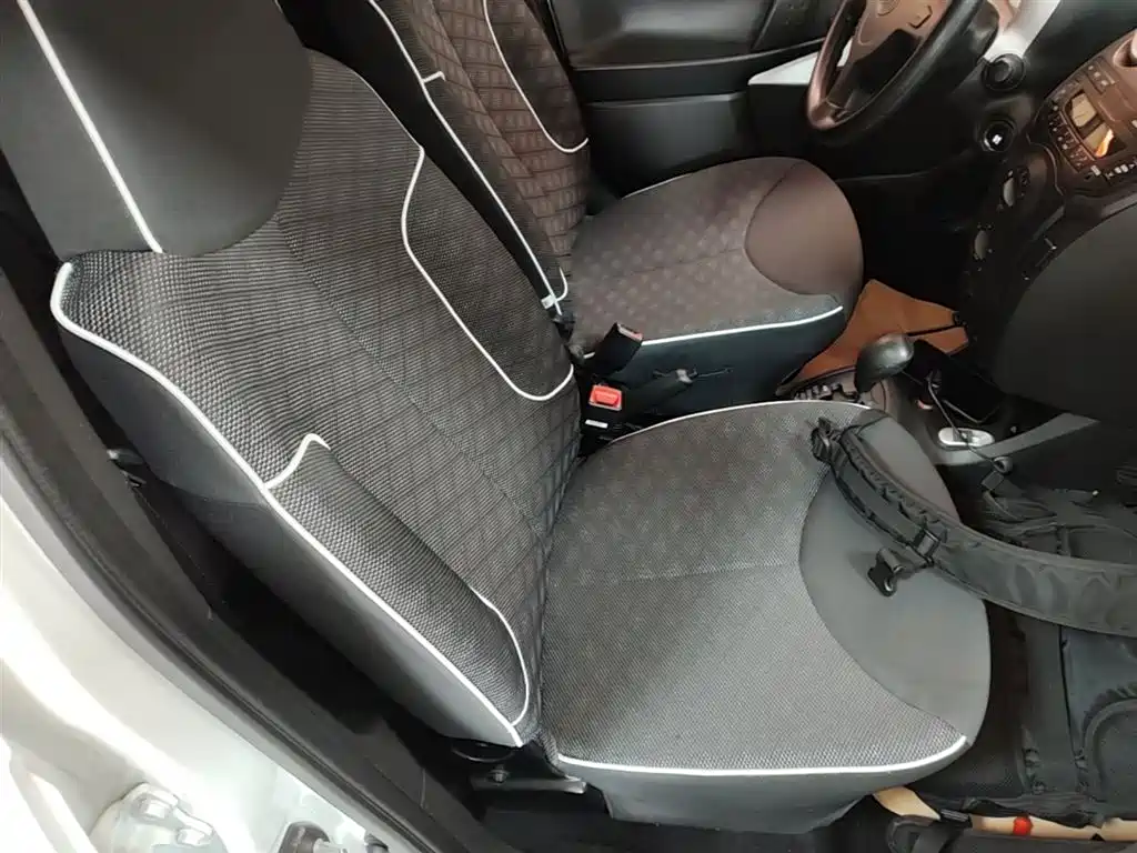 BYD F0 2015 1.0L AMT Xuan Cool Edition фото 20