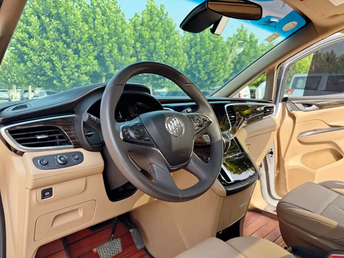Buick GL8 2018 ES 28T Luxury Type China VI фото 5