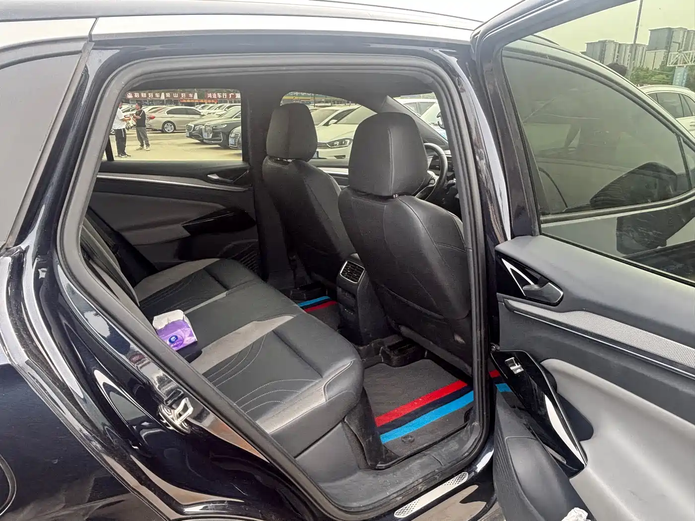 VOLKSWAGEN ID.4 CROZZ