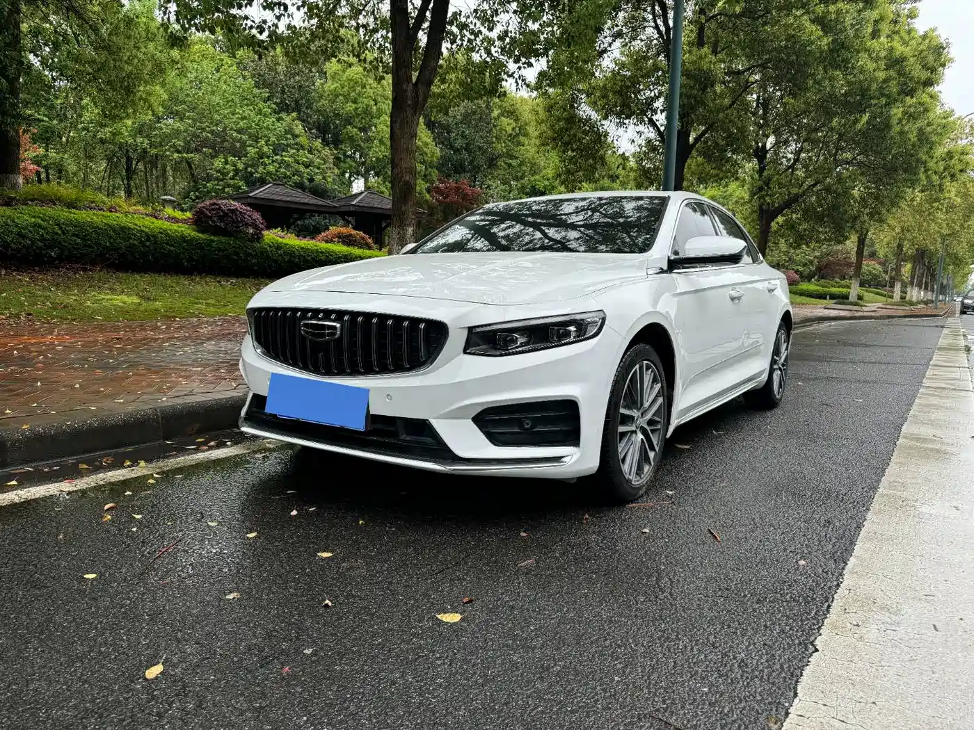 GEELY AUTOMOBILE XINGRUI