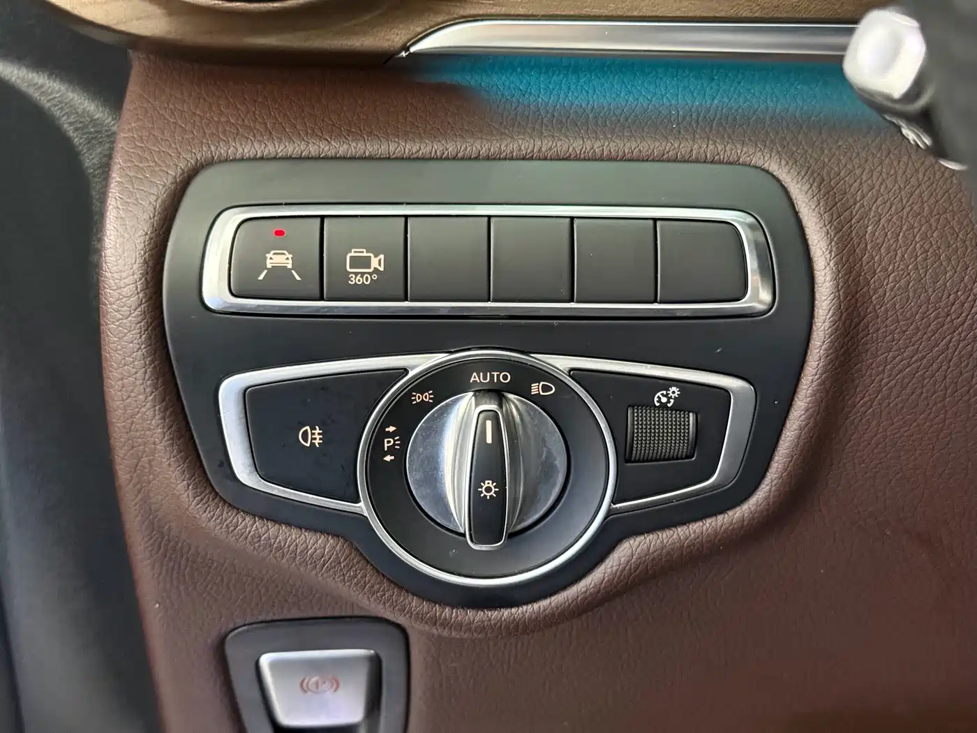 Mercedes-Benz V-Class 2022 V 260 L Long Wheelbase Luxury Edition фото 7