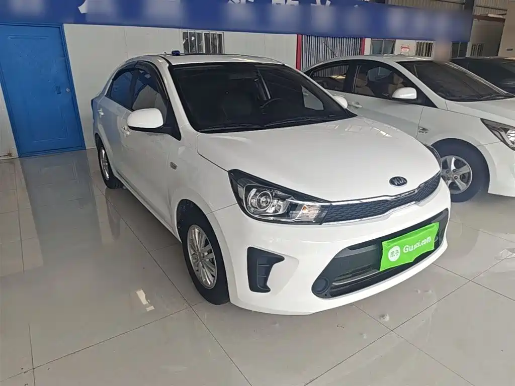 Kia Huan Chi 2020 Facelift 1.4L Auto Comfort Sunroof Edition фото 4