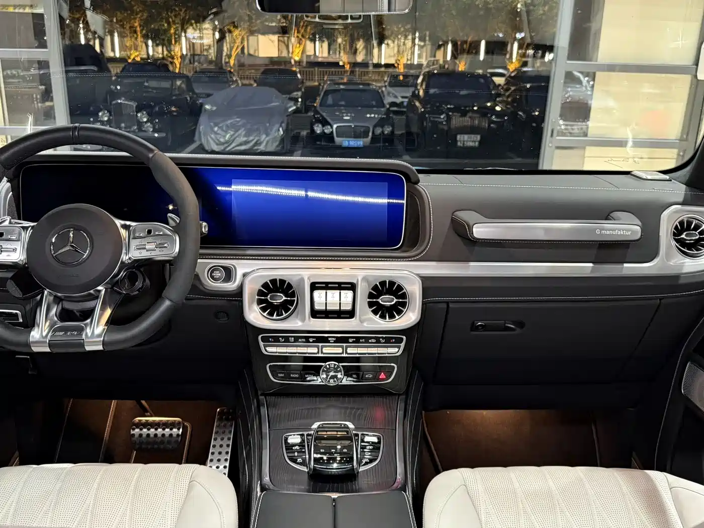 Mercedes-Benz G-Class AMG 2023 AMG G 63 фото 8