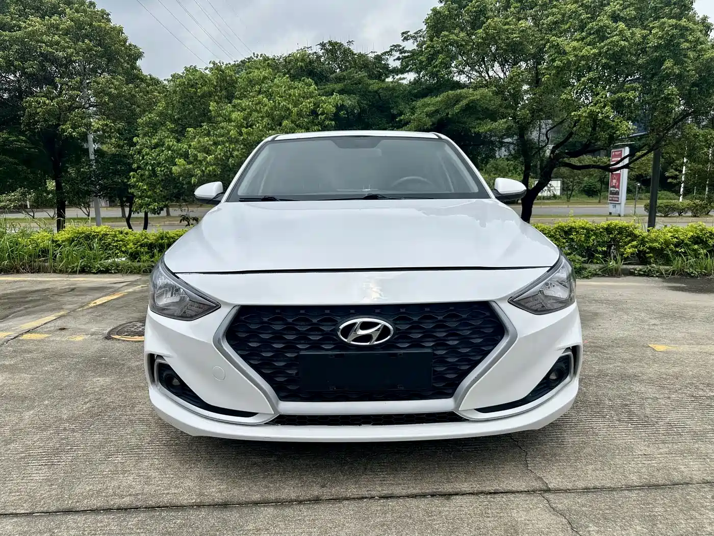 Hyundai Elantra 2018 1.6L Auto Joy GL (China V) фото 2