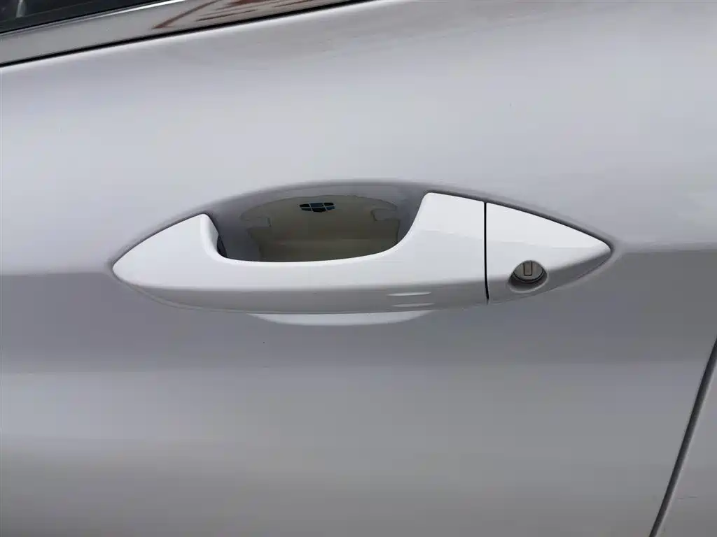 GEELY AUTOMOBILE BINYUE