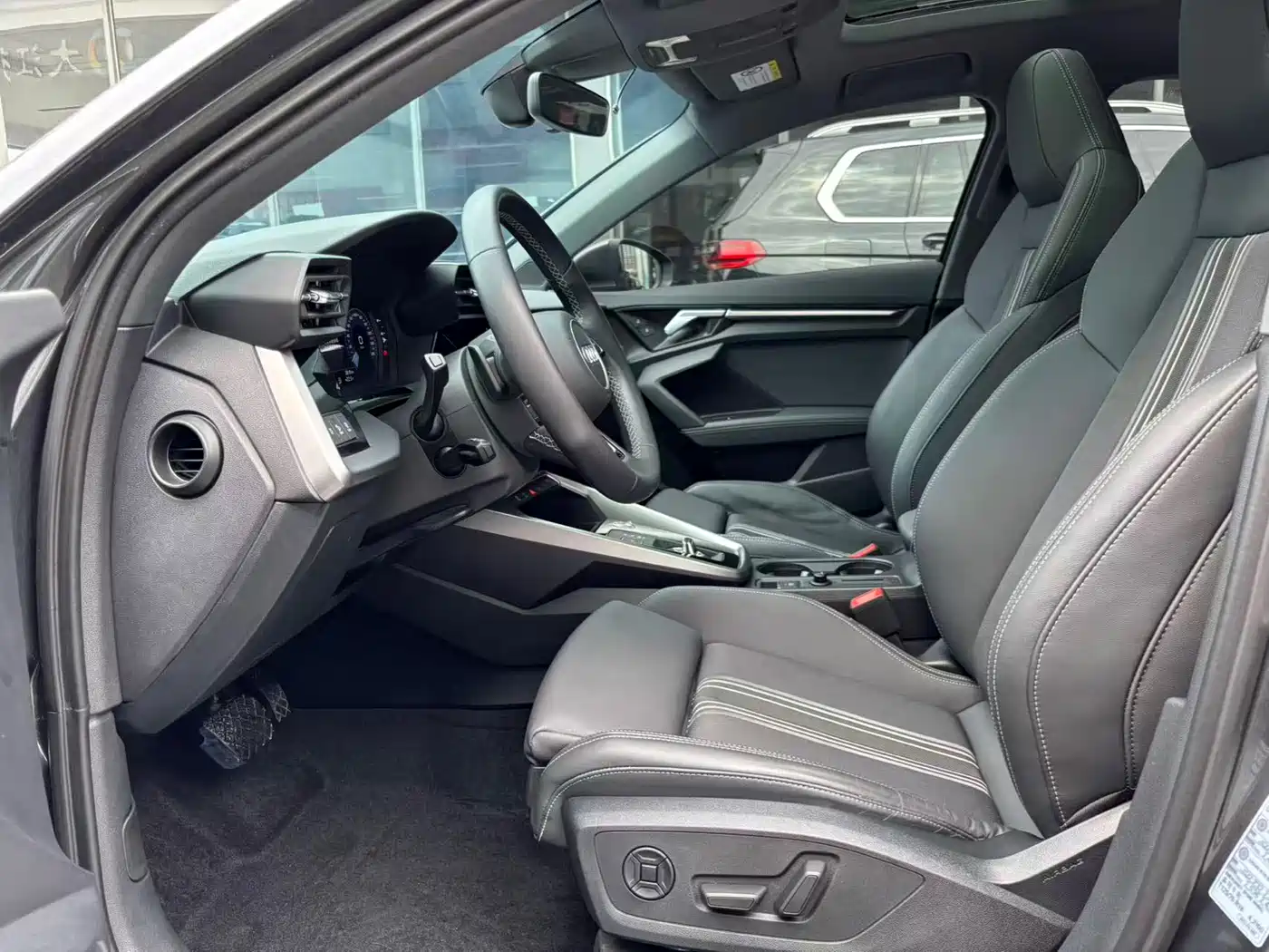 Audi A3 2023 A3L Limousine 35 TFSI Fashion Sport фото 7