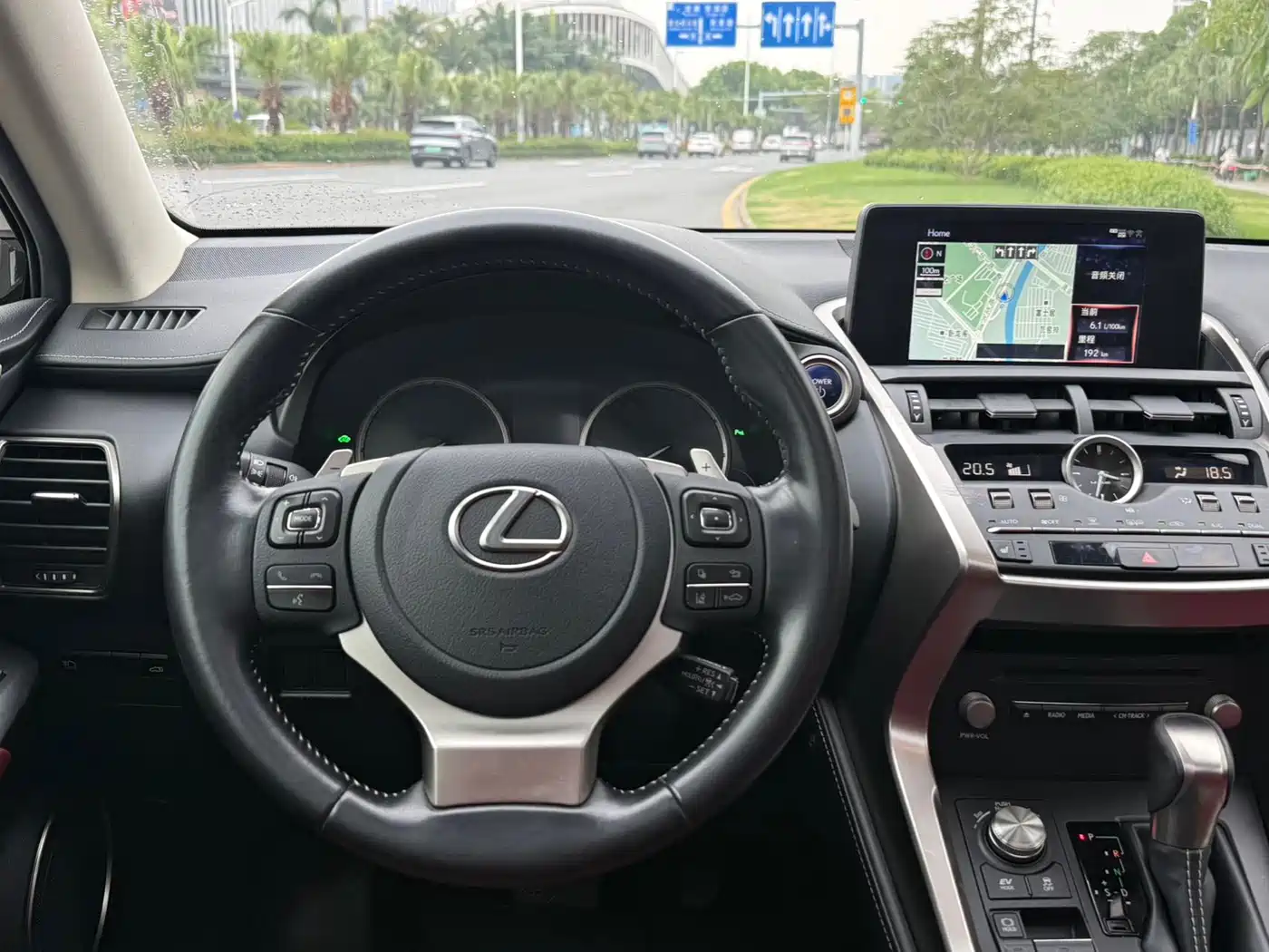 Lexus NX 2020 300h FWD F Sport China VI фото 13
