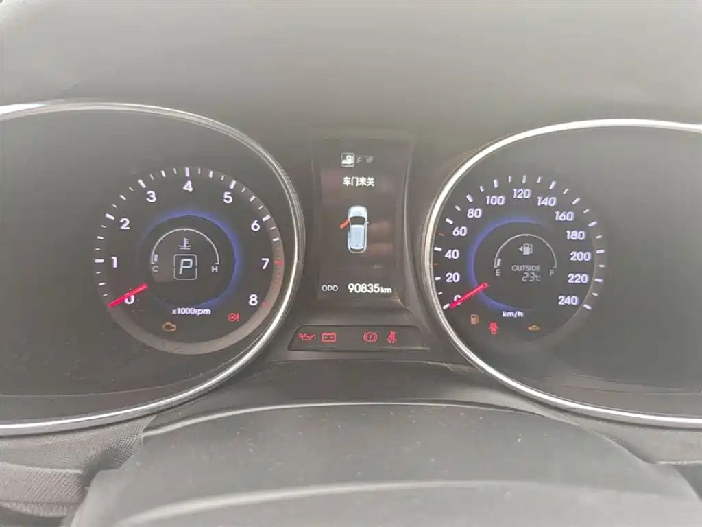 Hyundai Santa Fe 2013 Facelift 2.4L Automatic 4WD Smart фото 12