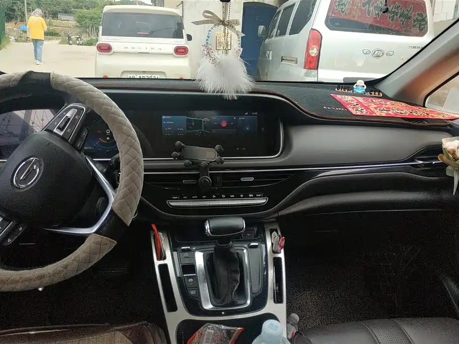 GAC Trumpchi Trumpchi M6 2019 270T DCT Honor Edition (7-seater) (China VI) фото 12