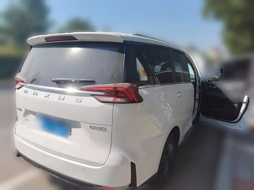 Maxus Maxus G50 2020 2019 1.5T First Edition Automatic Luxury 6-Seater