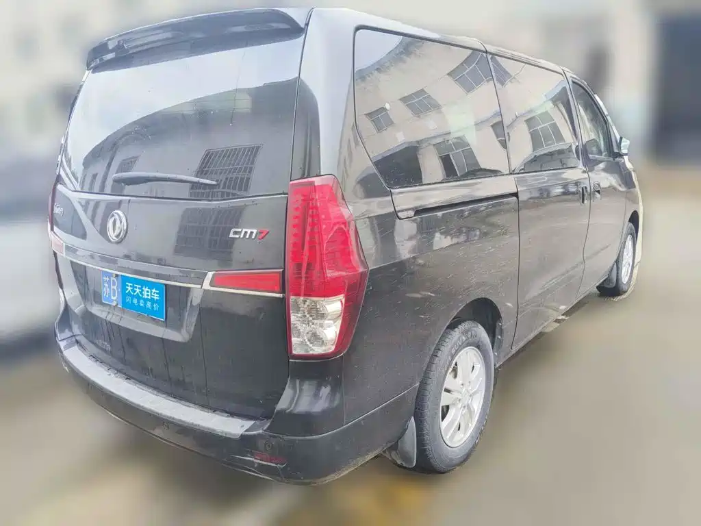 Dongfeng Fengxing Fengxing CM7 2018 2018 Classic 2.0T Manual Luxury