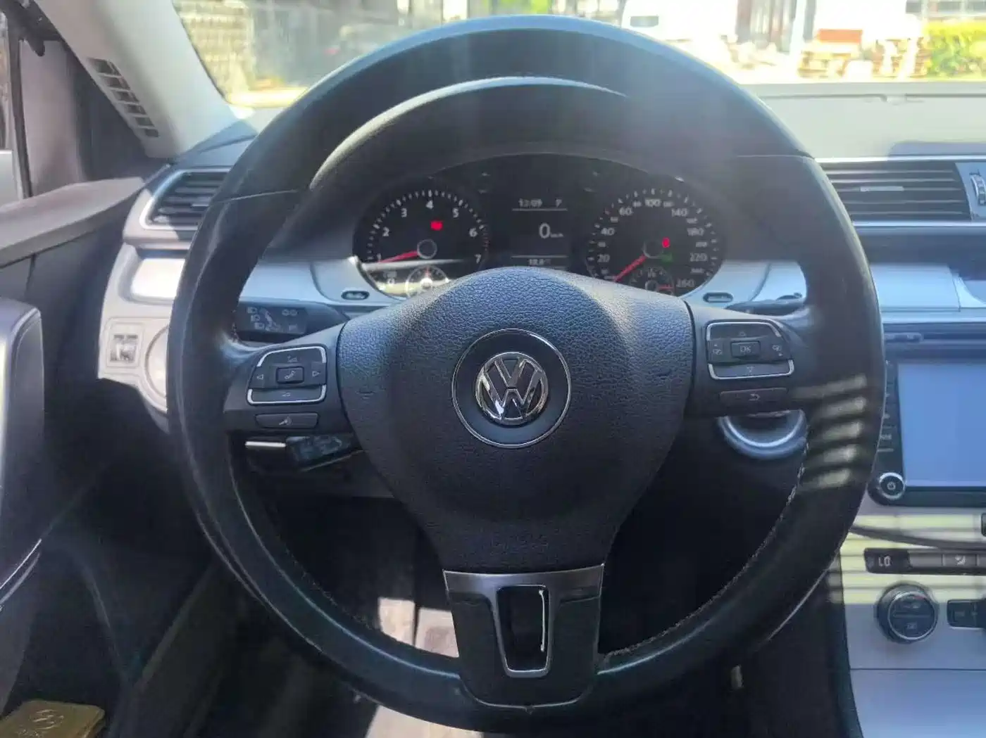Volkswagen Magotan 2013 1.8TSI Luxury фото 7