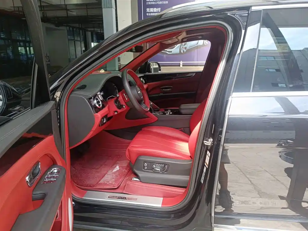 Bentley Bentayga 2024 2022 4.0T V8