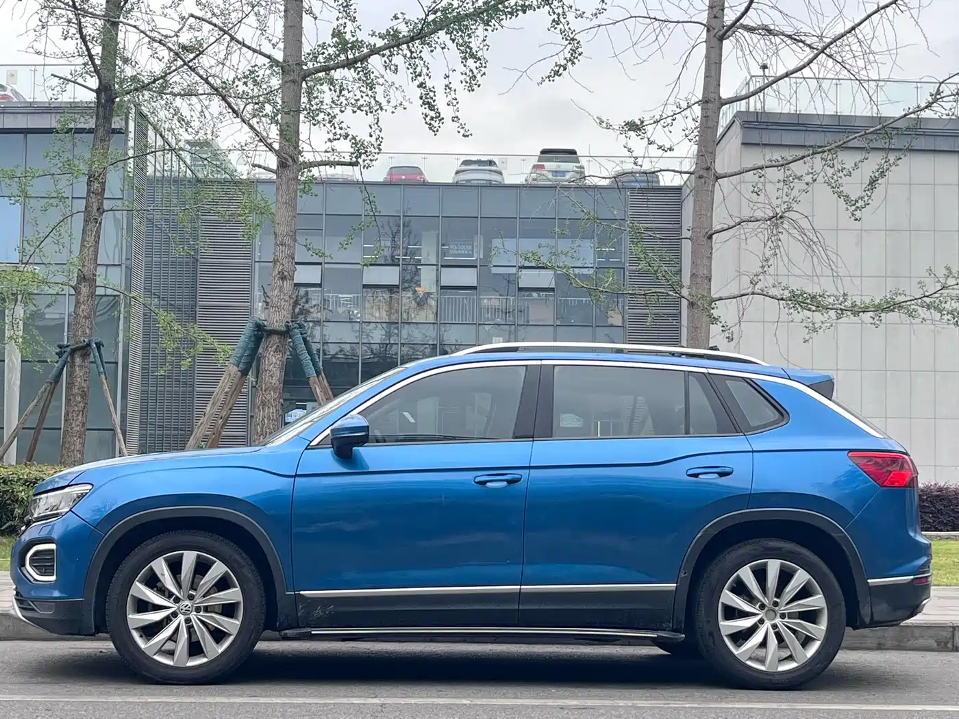 Volkswagen Tayron 2019 330TSI 2WD Luxury Plus China VI фото 13