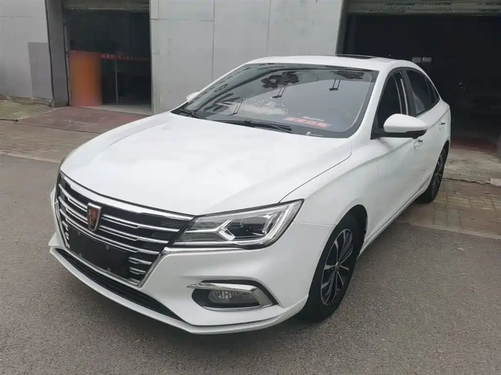 Roewe i5 2020 1.5L Automatic 4G Connected Premium Flagship Edition