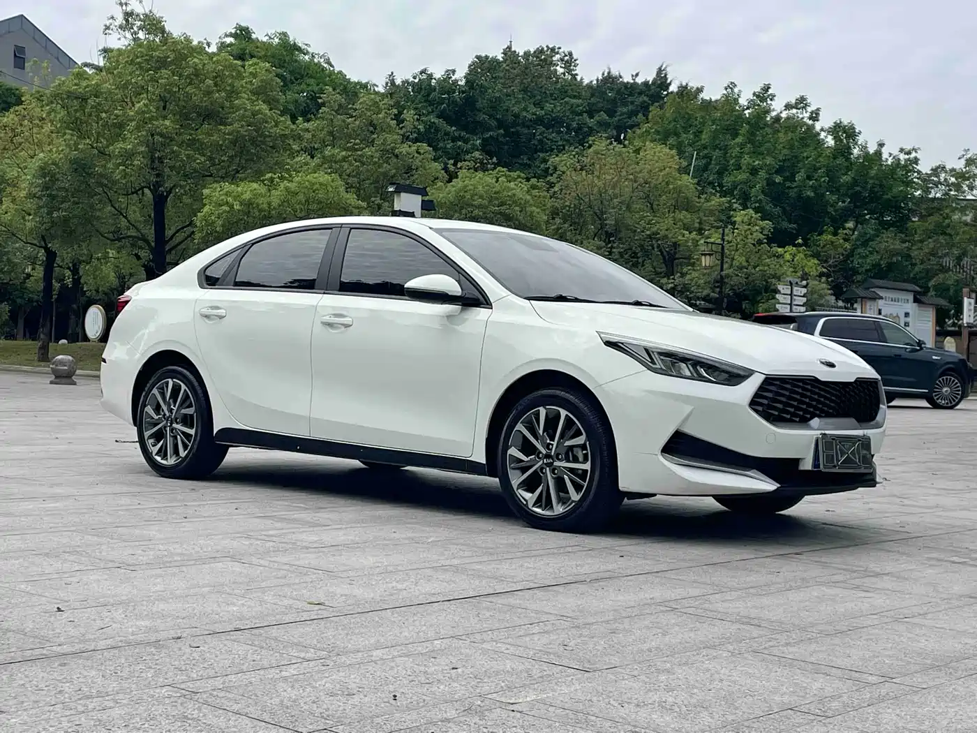 Kia K3 2021 Facelift 1.5L CVT Youth Edition фото 3