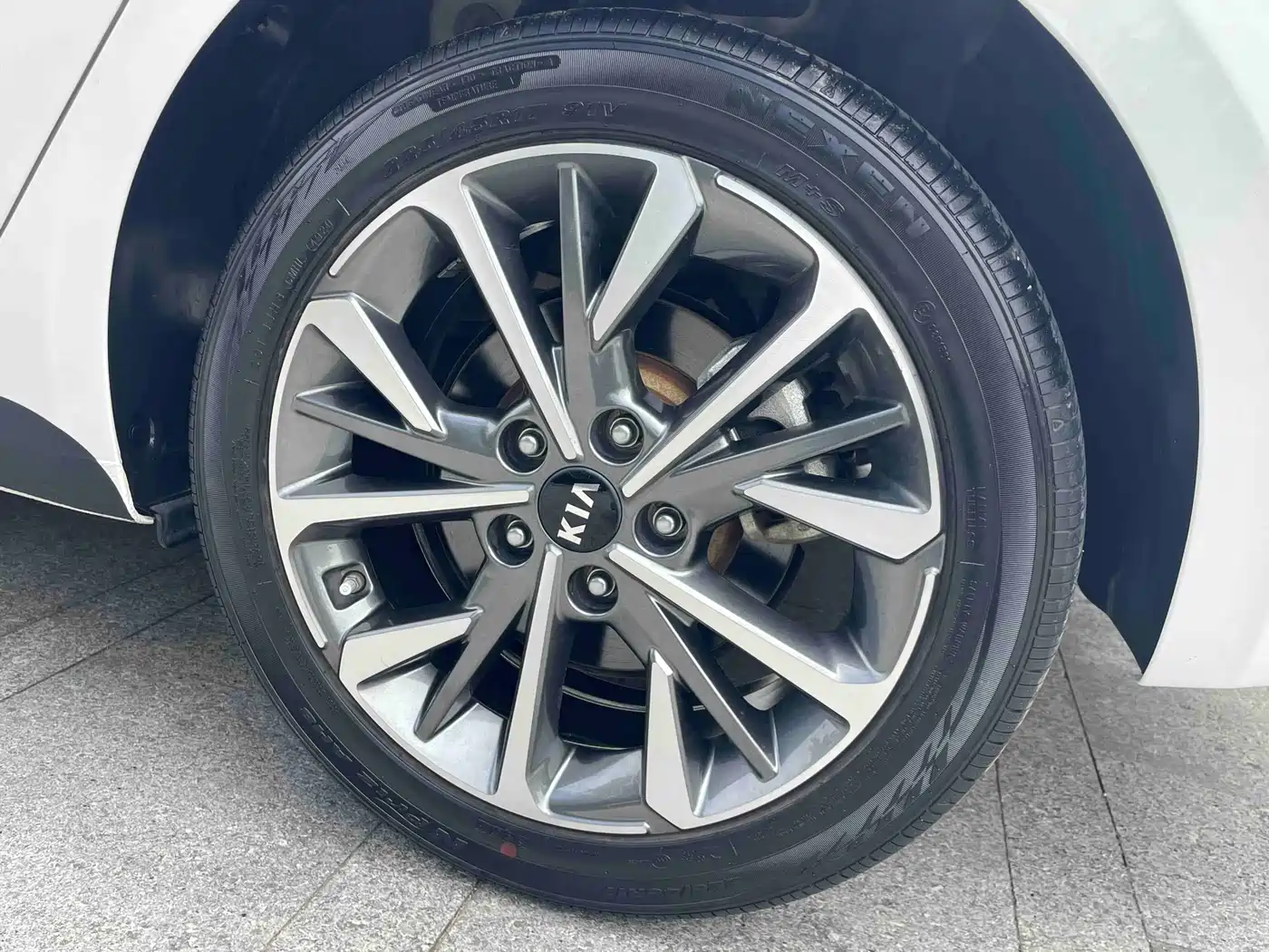 Kia K3 2021 Facelift 1.5L CVT Youth Edition фото 14