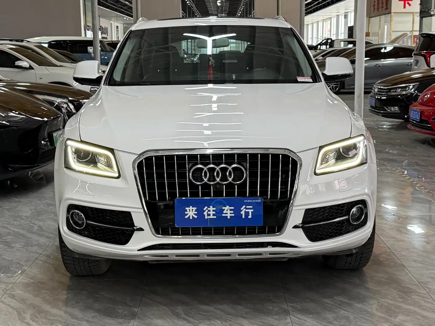 AUDI Q5