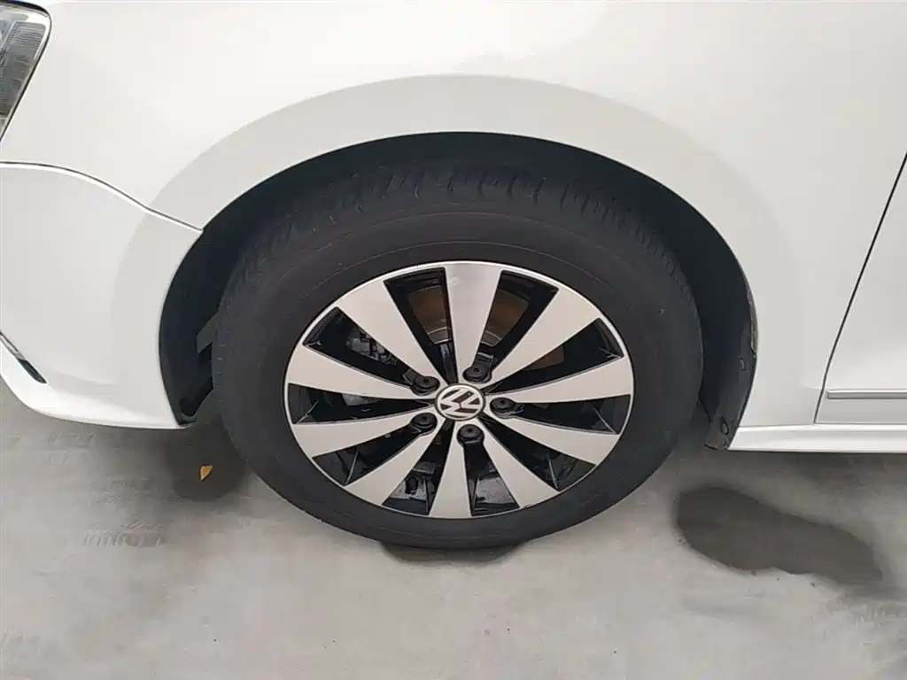 Volkswagen Sagitar 2018 280TSI DSG Comfort фото 23