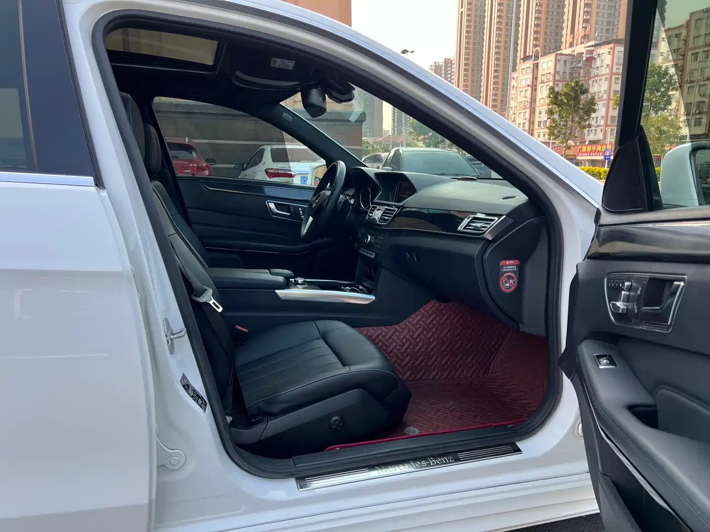 Mercedes-Benz E-Class 2015 E 260 L Sport фото 10