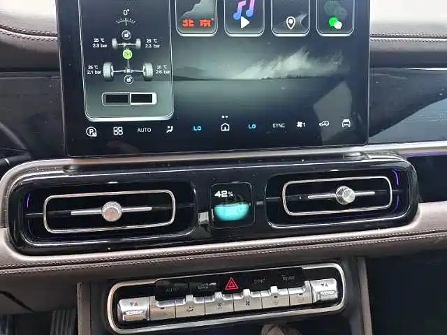 BAIC ORV Beijing Off-Road BJ60 2022 Model 2.0T 11th Edition 5-Seater фото 8