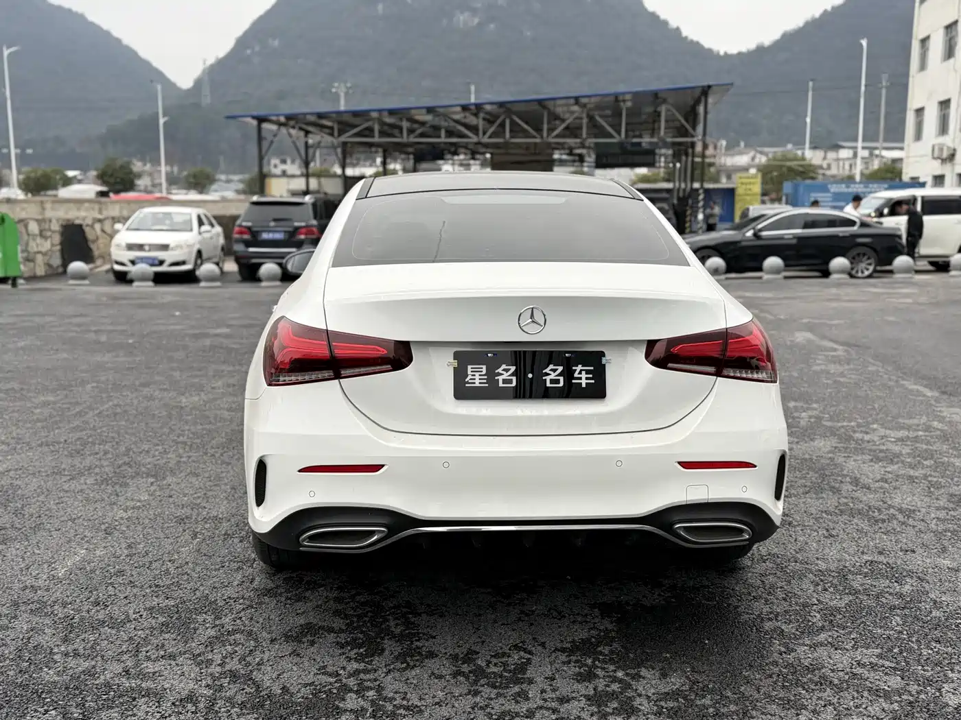 Mercedes-Benz A-Class 2022 A 200 L Sport Sedan Dynamic фото 8