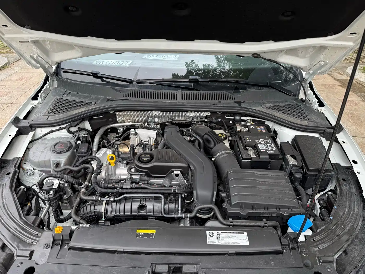 Volkswagen Lavida 2024 Model 300TSI DSG Starlight Leading Edition фото 11