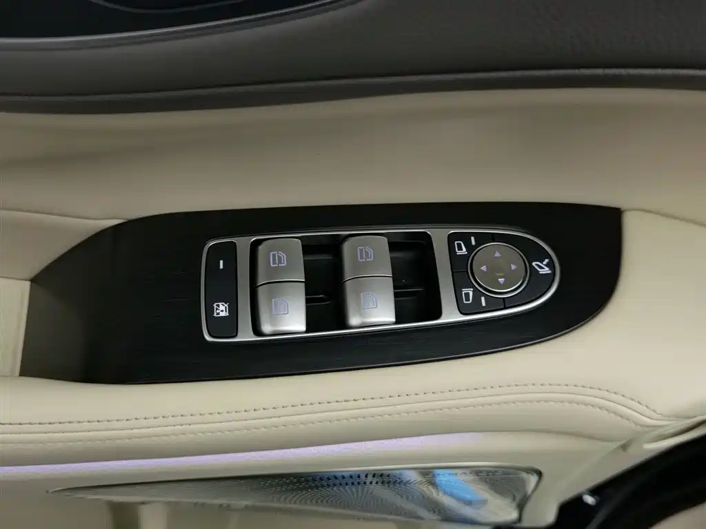 Voyah Auto Voyah Dreamer 2024 PHEV Extended Range Premium Edition фото 9