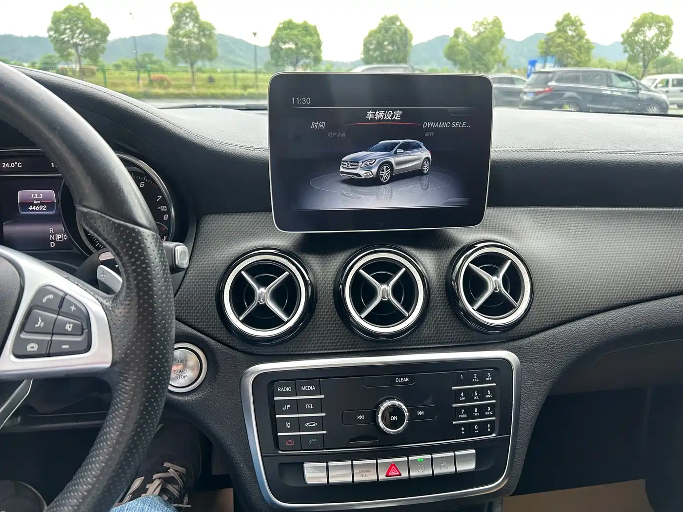 Mercedes-Benz GLA 2019 GLA 200 Fashion фото 12