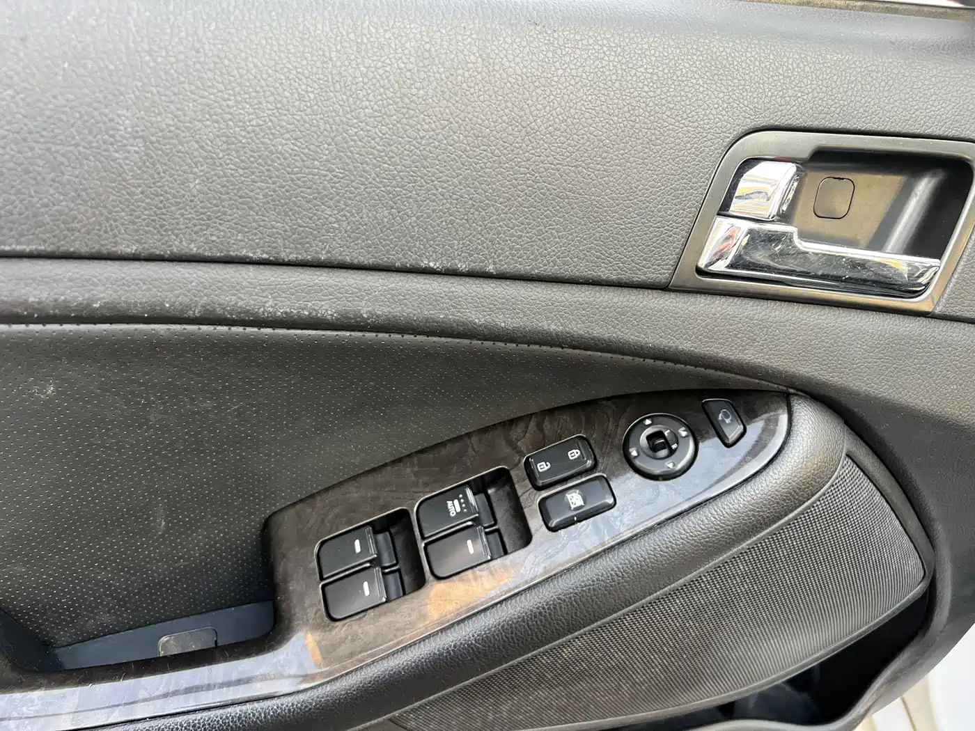 Kia K5 2012 2.0L Automatic DLX фото 20