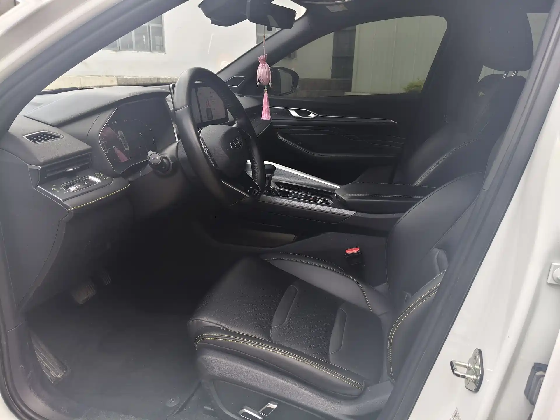 Фото 5 - Geely Preface