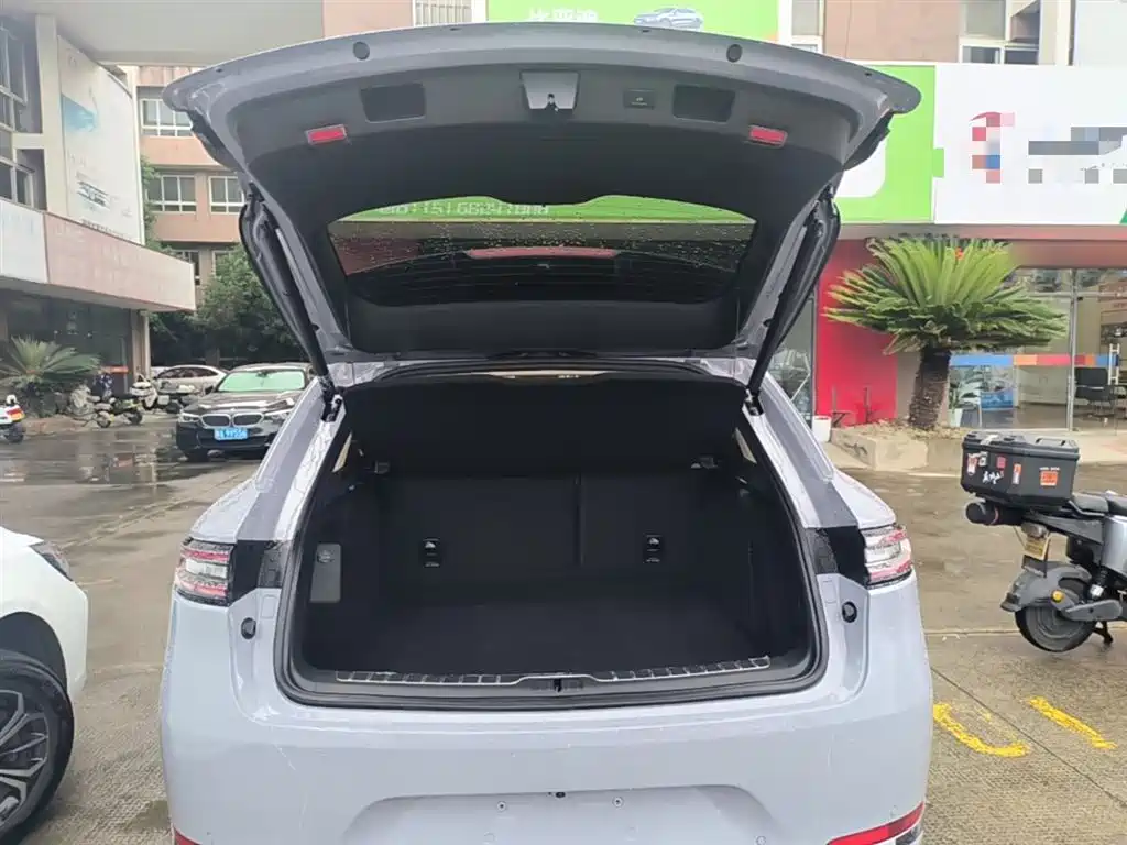 AITO Wenjie AITO M5 2025 Pure Electric Ultra RWD фото 18