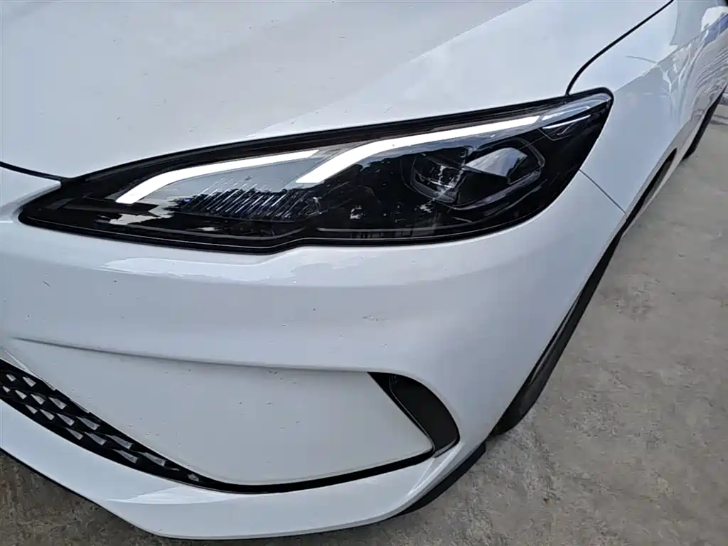 BYD Hai Bao 05 DM-i 2025 DM-i Smart Drive Edition 55KM Luxury фото 24