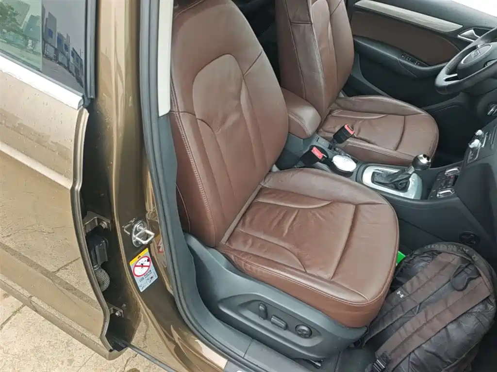 Audi Q3 2015 35 TFSI Comfort фото 25