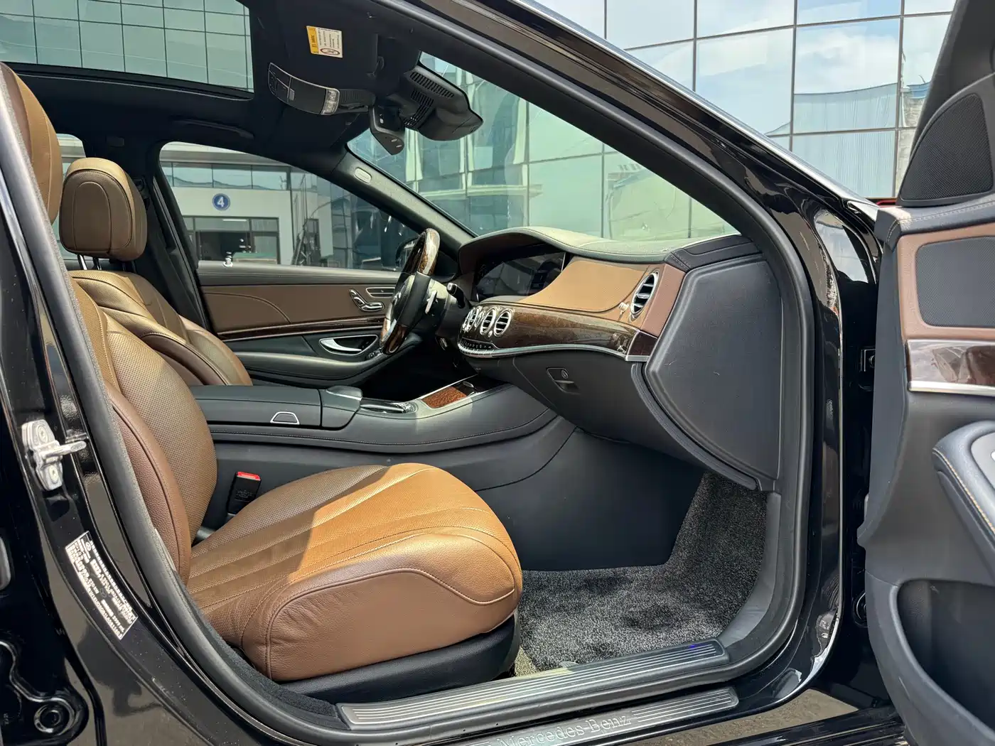 Mercedes-Benz S-Class 2020 S 350 L Business Edition Collector's Version фото 12