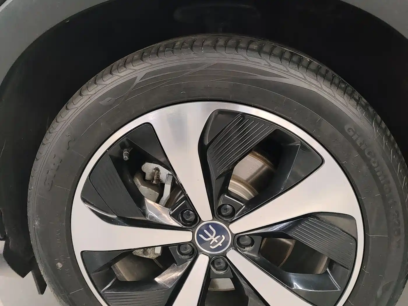 BYD Song PLUS PHEV 2021 DM-i 110KM Flagship PLUS фото 10