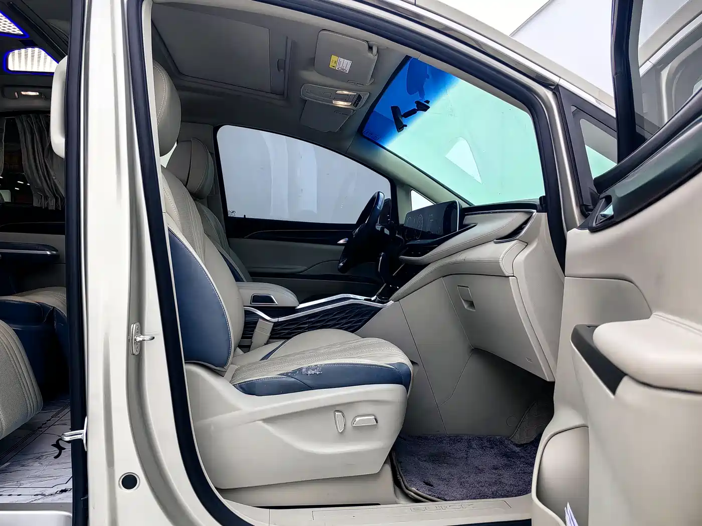 Buick GL8 2023 ES Landmaster Comfort фото 13