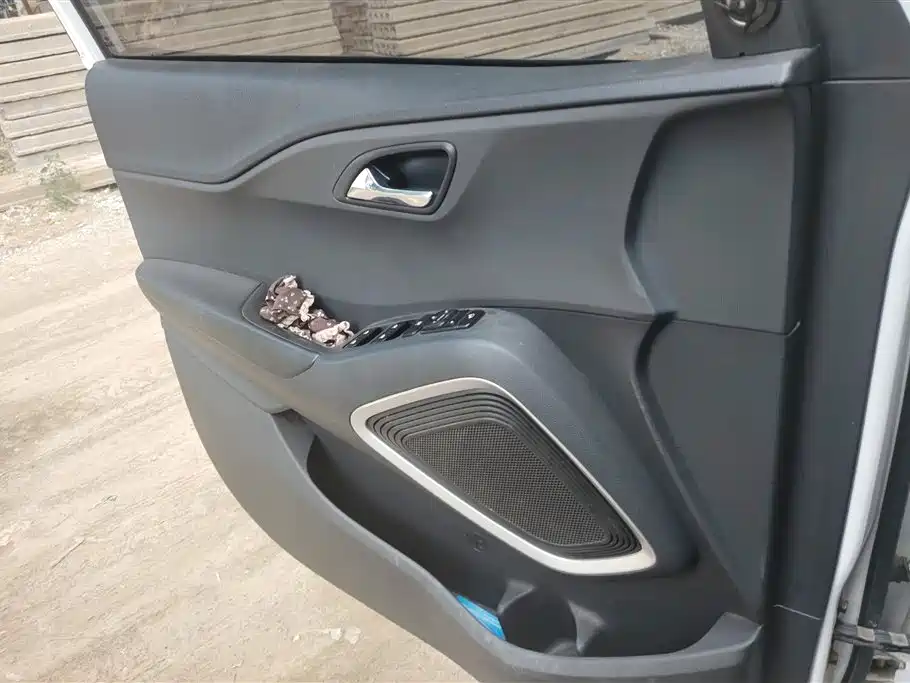 Hyundai Beijing Hyundai ix35 2019 2.0L Automatic 2WD Zhiyong·Smooth Enjoy China VI фото 7